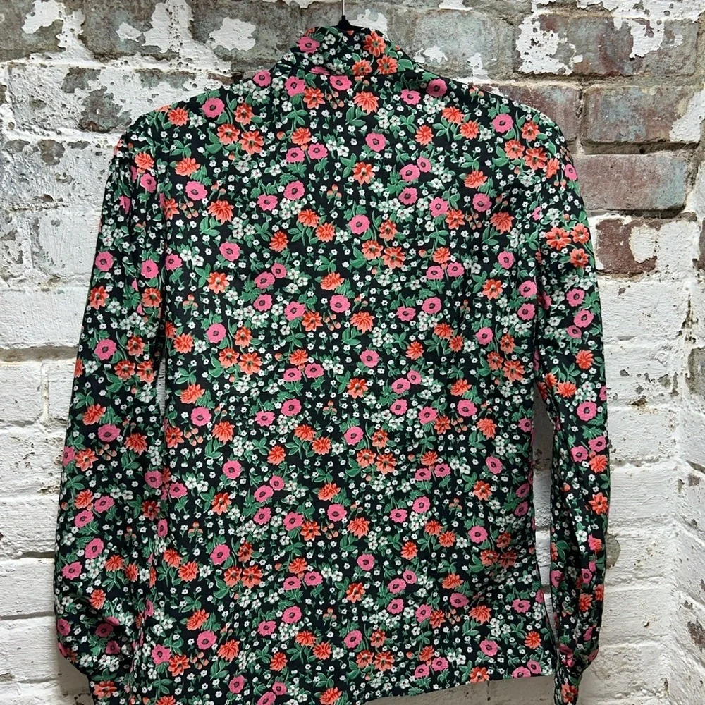 Vintage Long Sleeve Button Down Floral Shirt by Gregory. Womens size 10. - Picture 6 of 6